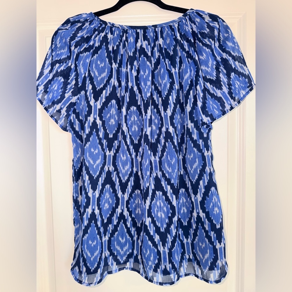 Talbots Blue Geometric Tie Neck Blouse Women’s size XS - Picture 5 of 8
